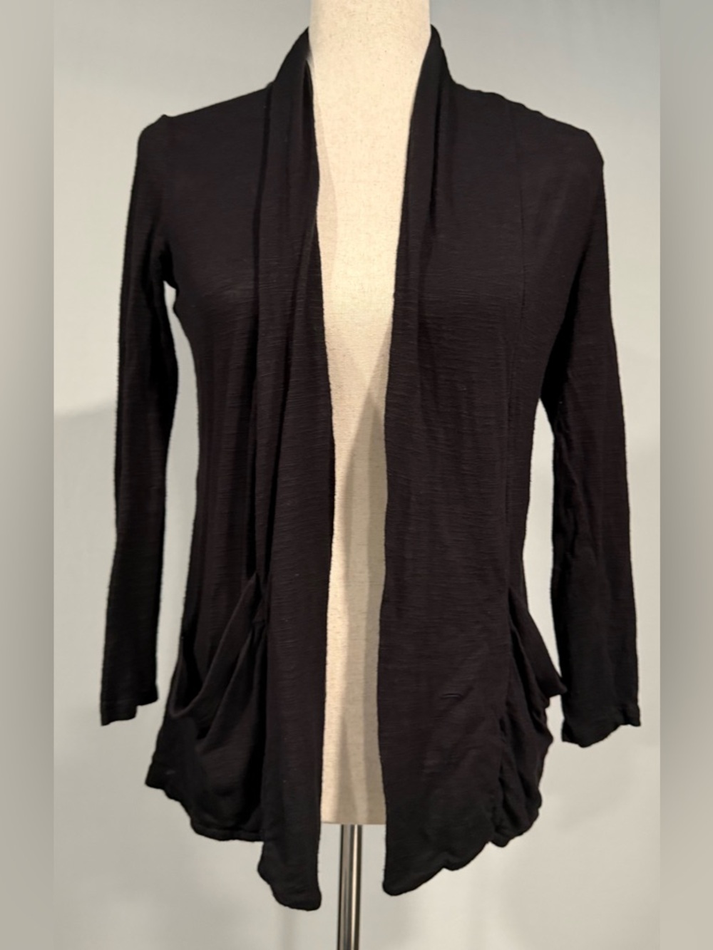 H&M Black Open-Front Women’s Cardigan with Pockets